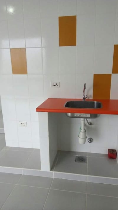 B.R. ALQUILA MONOAMBIENTE Z/CENTRICA Y CALLE VELAZCO 