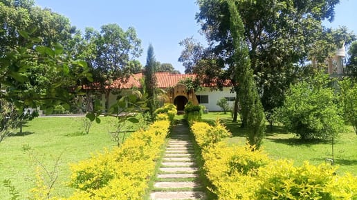 En Venta | Casa Quinta camino a Cotoca