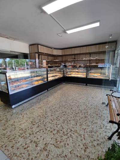 Alquiler. Multirubro, Actualmente Panadería, Clientela Fija.