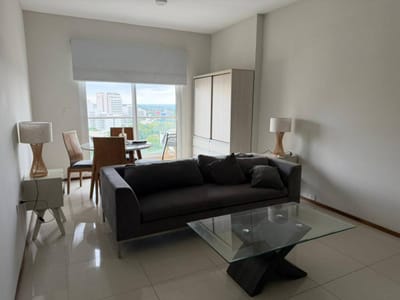 EN VENTA DEPARTAMENTO - EDIFICIO THE ONE