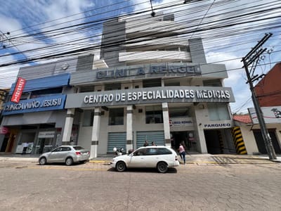Consultorio Médico en Venta y Alquiler – Clínica Renge