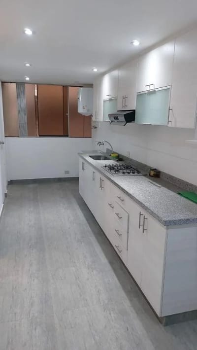 Vendo Dpto. de 93.62 m² de Tres Dorm. en Barrio Medico Surquillo