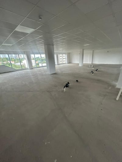 # OFICINA EN VENTA O ALQUILER EN EL EJE CORPORATIVO DE ASUNCIÓN