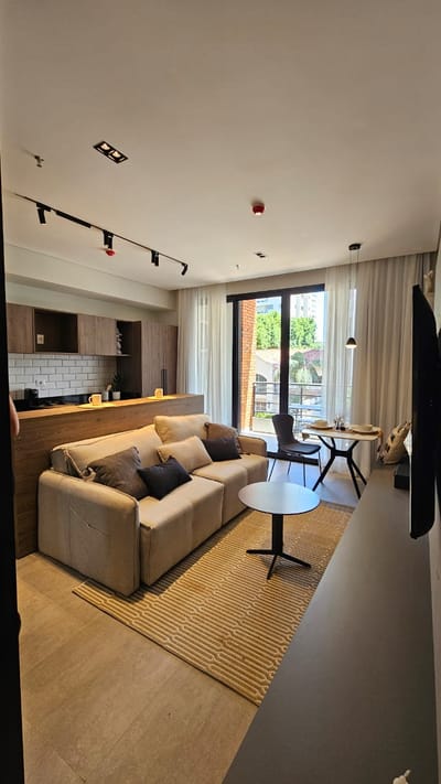 Departamento en zona Shopping del Sol