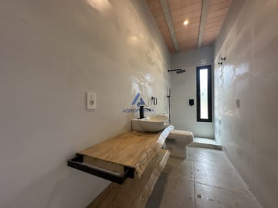 Venta casa a estrenar en barrio Club del lago Punta Ballena
