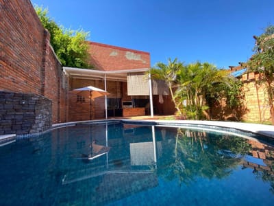 VENDO HERMOSA Y AMPLIA RESIDENCIA EN SAN VICENTE