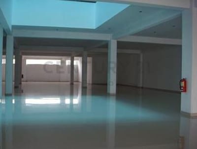Alquiler de Oficina Comercial en Excelente Zona