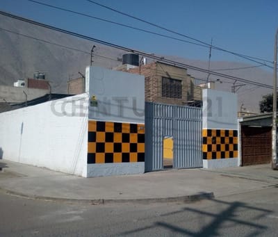 Alquilo Local en Esquina y Frente a La Carretera Central - Cobian Chaclacayo