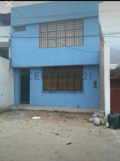 Vendo Casa de Dos Pisos en Fundo El Monte - Chaclacayo