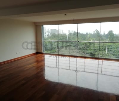 Venta Dpto de Estreno Frente a Pentagonito