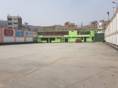 Alquiler de Local Industrial I2 en Zarate en 2,100 m² San Juan de Lurigancho