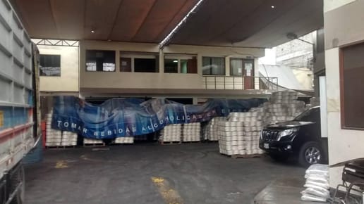 Alquiler de Local Industrial en Zarate de 3,300 m²