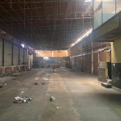 Se alquila local industrial I2 de 600m2 en Zarate
