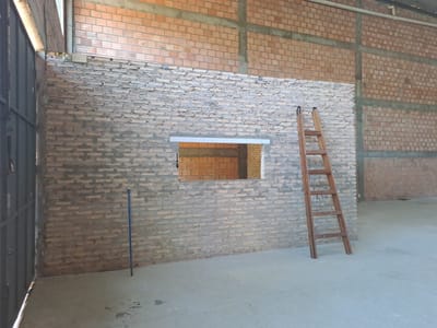 VENDO DEPOSITO MAS SHOW ROOM EN MARIANO ROQUE ALONSO