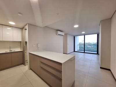 Departamento de 2 dormitorios en alquiler en el condominio Vertical 60