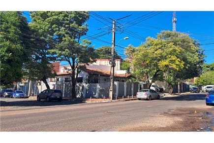 Casa-Venta-Bernardino Caballero 811 casi Celsa Sperati,, Asunción