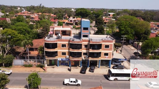 Edificios en Fernando de la Mora