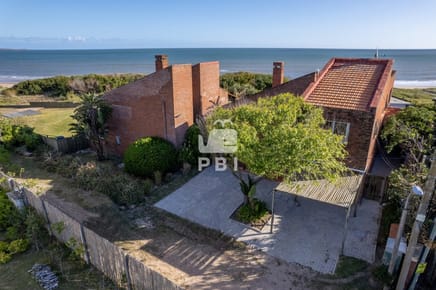 Alquiler temporario de casa 5 DORMITORIOS en Tio Tom, Punta Ballena