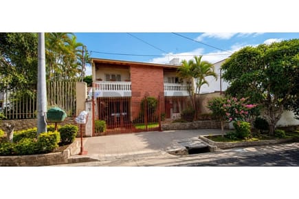 Casa - Venta - Bernardino Caballero, Asunción, Paraguay
