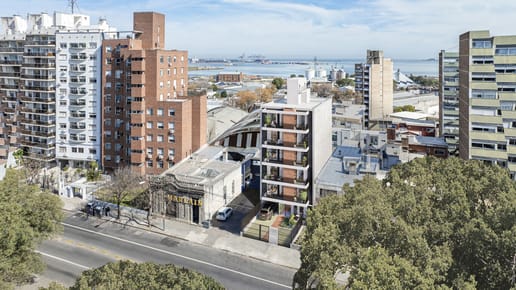 Edificio Terios, Agraciada frente Plaza Suarez. Parrilleros individuales.