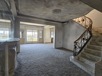 De categoría, penthouse, duplex, 3 garajes!!