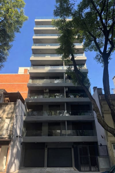 ATENCIÓN APTO EN  VILLA BIARRITZ CON PATIO EXCLUSIVO. ACTUALMENTE ARRENDADO