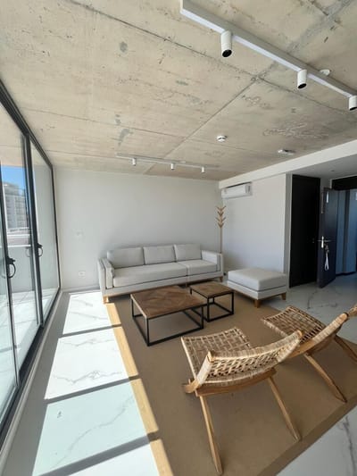 A ESTRENAR MUY MODERNO APARTAMENTO DE UN DORMITORIO CON GARAGE