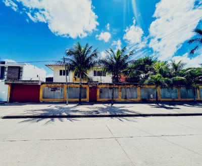 CASA EN VENTA EN ZONA BARRIO GUARACHI