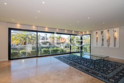 Venta de Apartamento con 3 dormitorios en suite en Carrasco