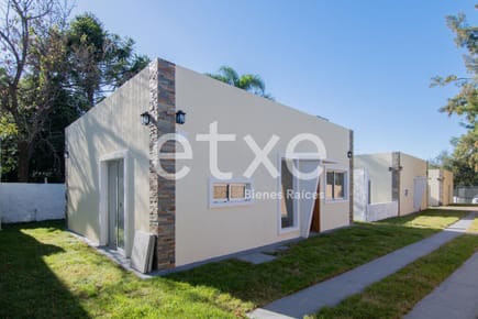 Casa en Alquiler en Complejo Lagomar