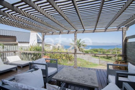Venta de Casa en La Pedrera, Rocha.