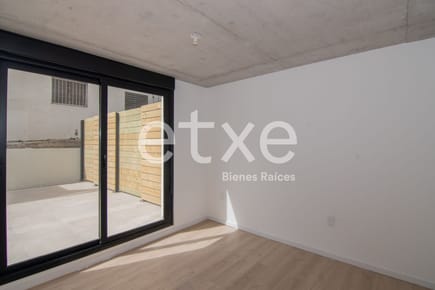 Apartamento 3 Dormitorios Planta baja 01 LIBERTADOR, Aguada
