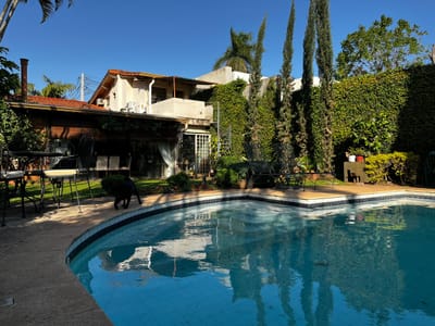 VENDO HERMOSA Y AMPLIA CASA EN LAMBARE