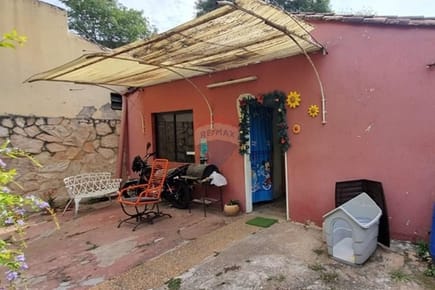 CASA EN VENTA EN Bº LAS MERCEDES – ASUNCIÓN