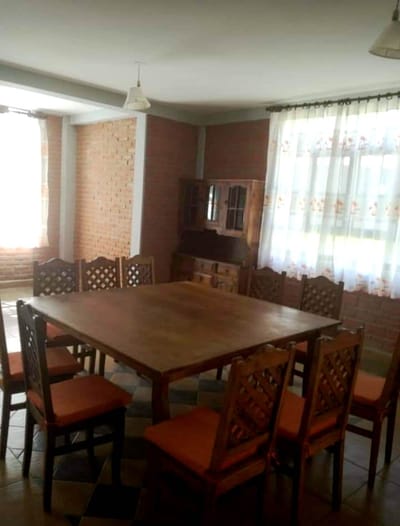 EN VENTA, CASA 3 PLANTAS