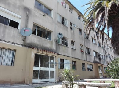 Venta y/o Alquiler Apartamento en Complejo Parque Jardín Colón