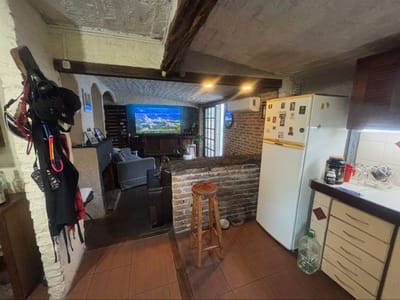 Dos casas con barbacoa y amplio terreno. Parque Rivera, Malvin Norte.