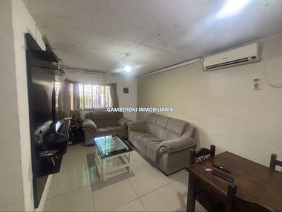 Apartamento en Complejo América. Tres dormitorios. Planta Baja.