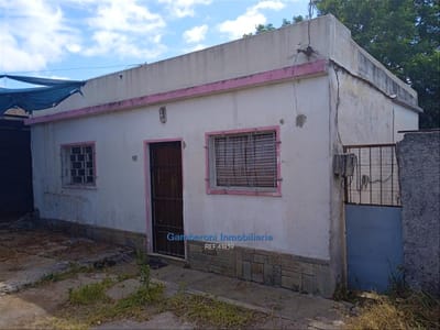 Ideal para inversión. Casa alquilada,tiene saldo a ANV