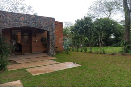 Casa de Verano - Venta - San Bernardino, Cordillera, Paraguay