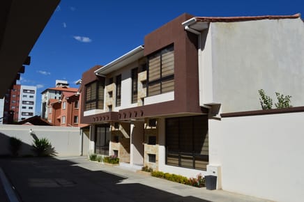 BONITA CASA EN CONDOMINIO INMEDIACIONES UNIVERSIDAD DOMINGO SAVIO