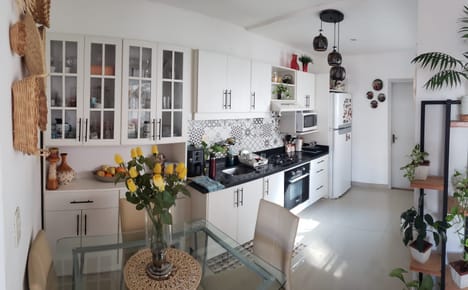 Vendo hermoso duplex de 3 habitaciones en LAMBARE - ZONA SUPERMERCADO EL PUEBLO