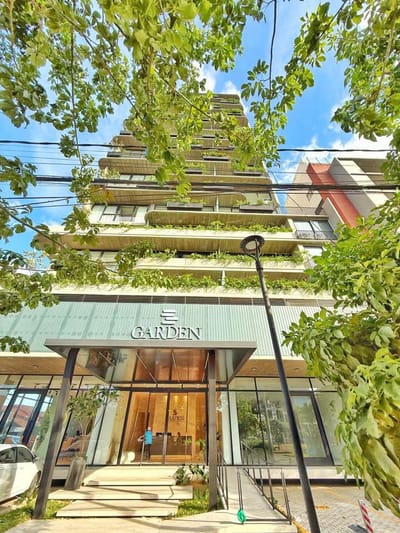 Bonito departamento de 1 dormitorio en alquiler, cond. Garden (Equipetrol)