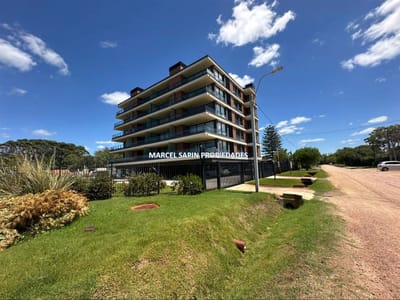 UN DORMITORIO EN RAMBLA COSTANERA VISTA AL MAR, MARCEL SAPIN PROPIEDADES