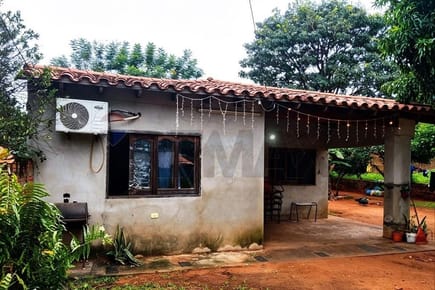 EN VENTA CASITA A PRECIO DE TERRENO EN LUQUE 