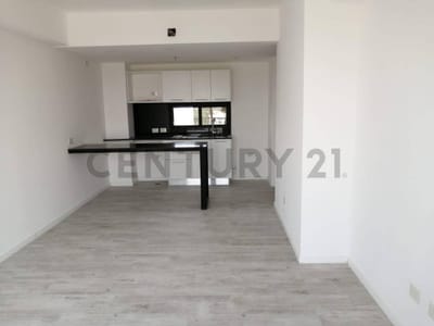 En venta 1 dormitorio con cochera en Bo Jara