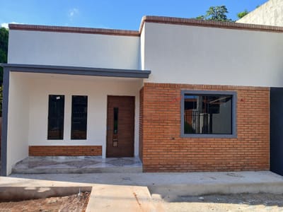 CASA A ESTRENAR EN CAPIATA RUTA 2
