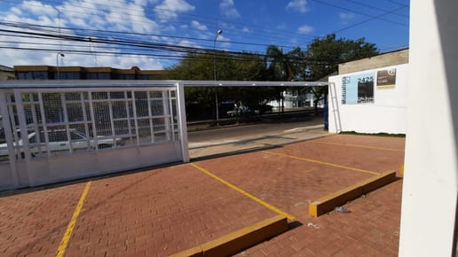 LOCALES EN ALQUILER AV MUTUALISTA