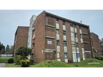 ALQUILA APARTAMENTO 2 DORMITORIOS Y TERRAZA LAVADERO - BUCEO