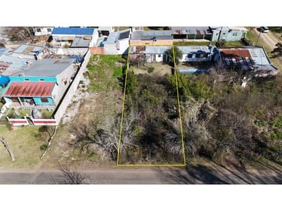 VENDE TERRENO DE 338 M2 CON CONSTRUCCIONES - LAGOS DEL NORTE